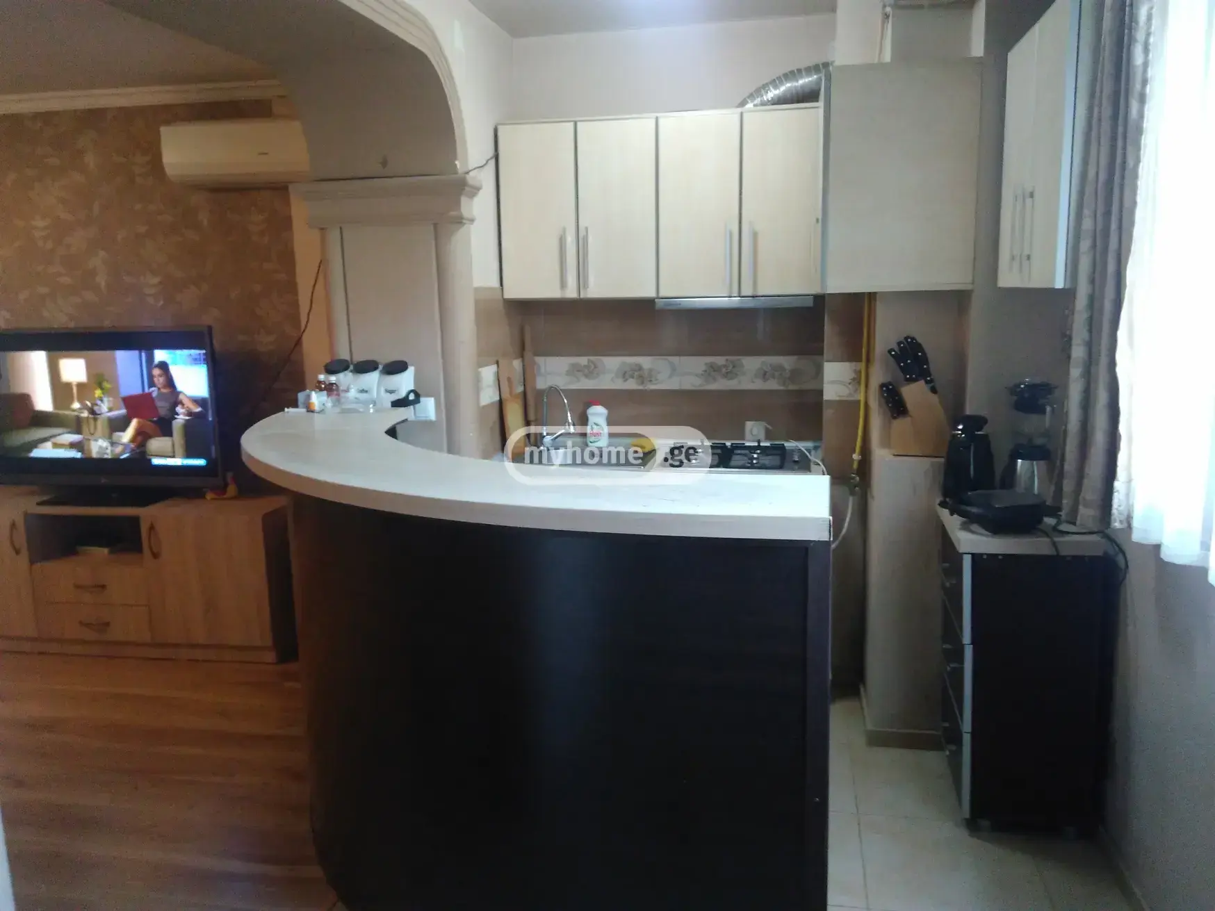 For Sale 3 Room Apartment view 3