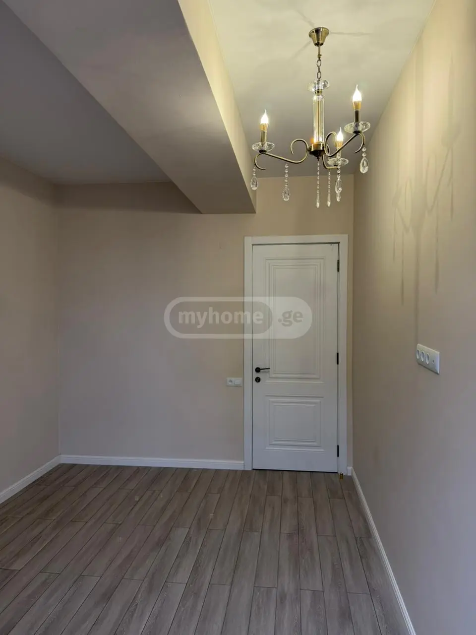 For Sale 3 Room Apartment Gorshi view 9