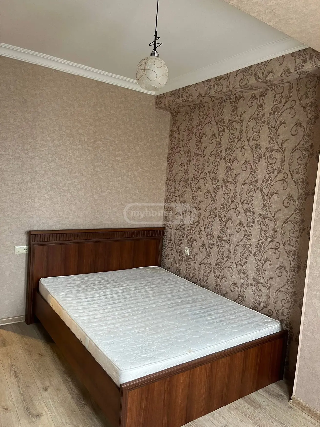 For Sale 3 Room Apartment Kutaisshi view 6