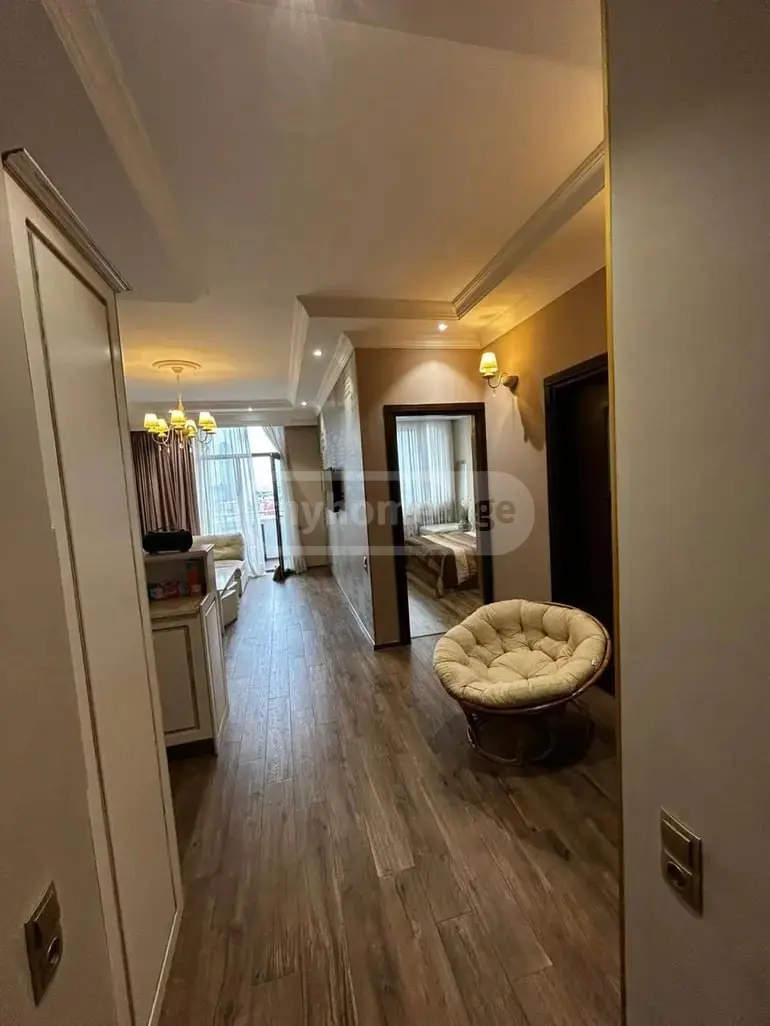 Продажа 3-комната Квартира view 2