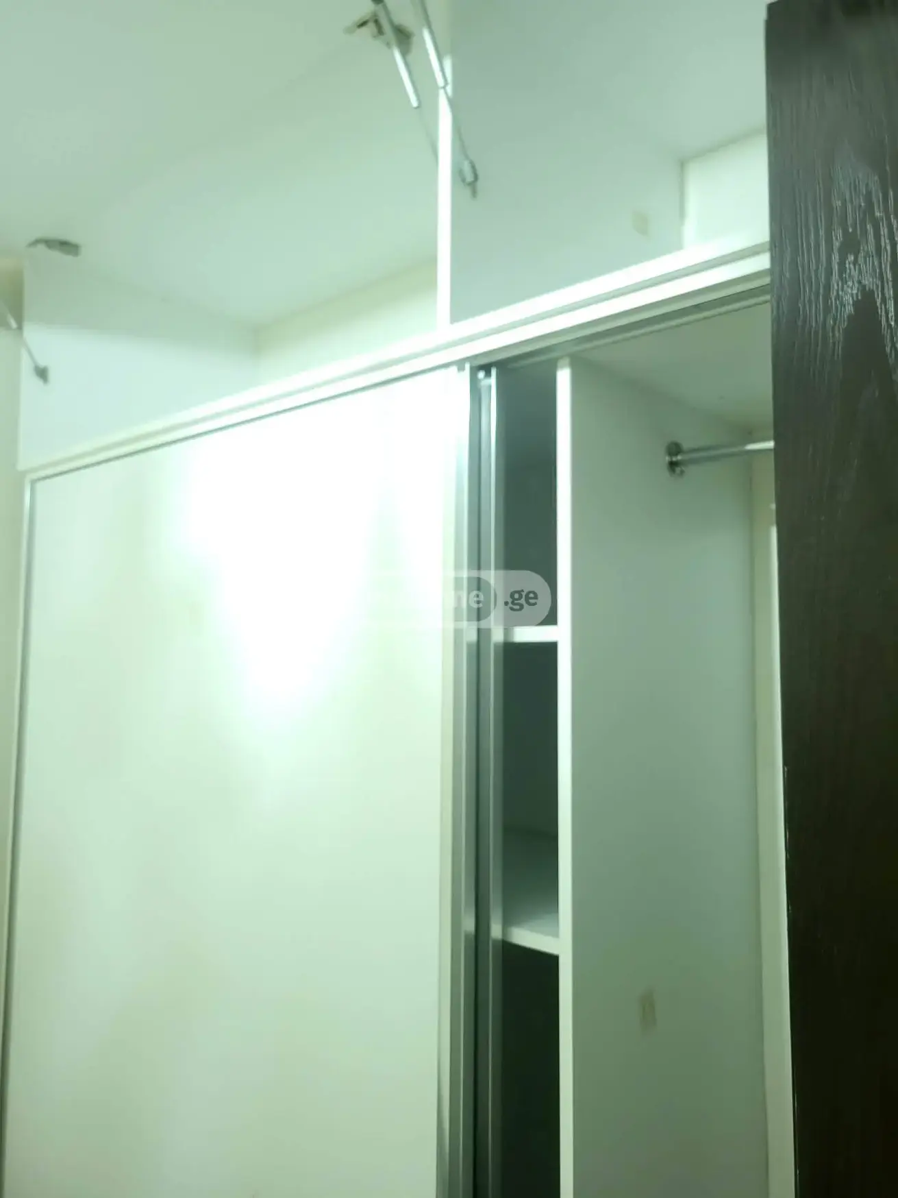 Продажа 4-комната Квартира view 6