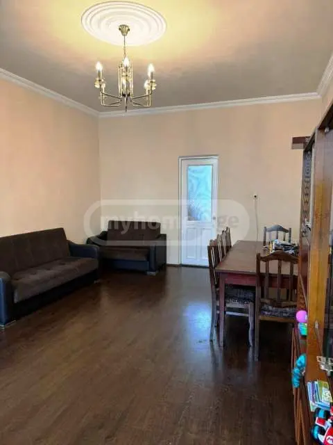 For Sale 5 Room Private House view 1