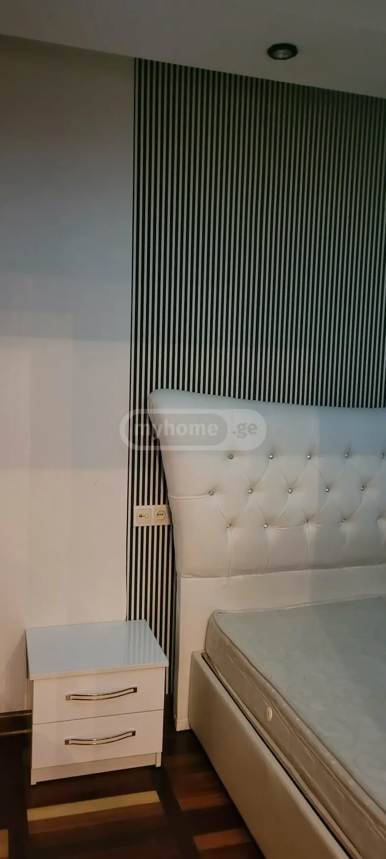 For Rent 3 Room Apartment Kutaisshi view 6