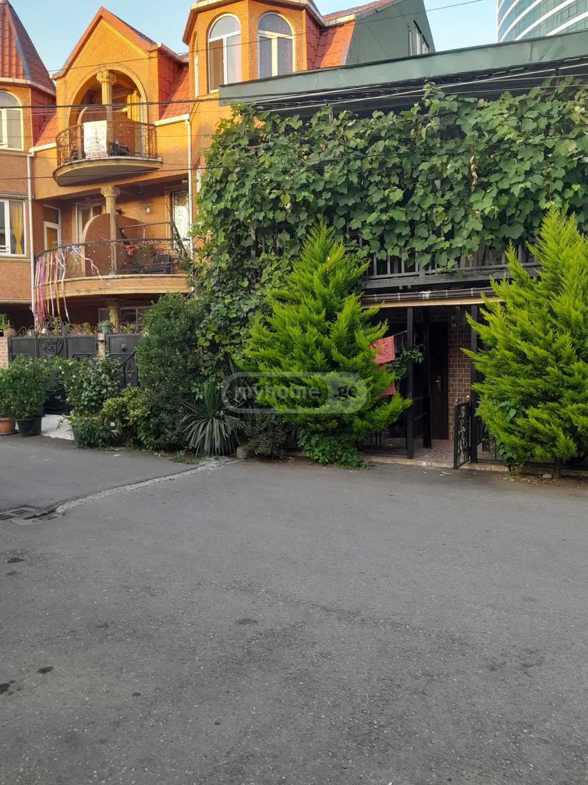 For Sale 10+ Room Private House In Batumi view 15