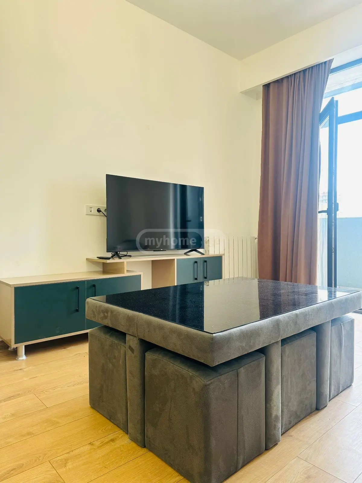 For Rent 2 Room Apartment, 1 of 12
