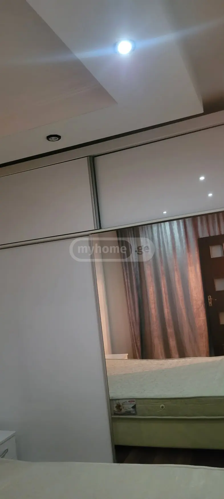 For Rent 3 Room Apartment Kutaisshi view 5