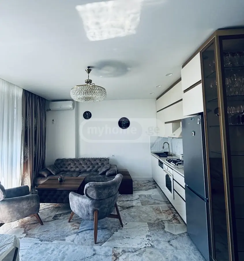 For Rent 4 Room Apartment view 3