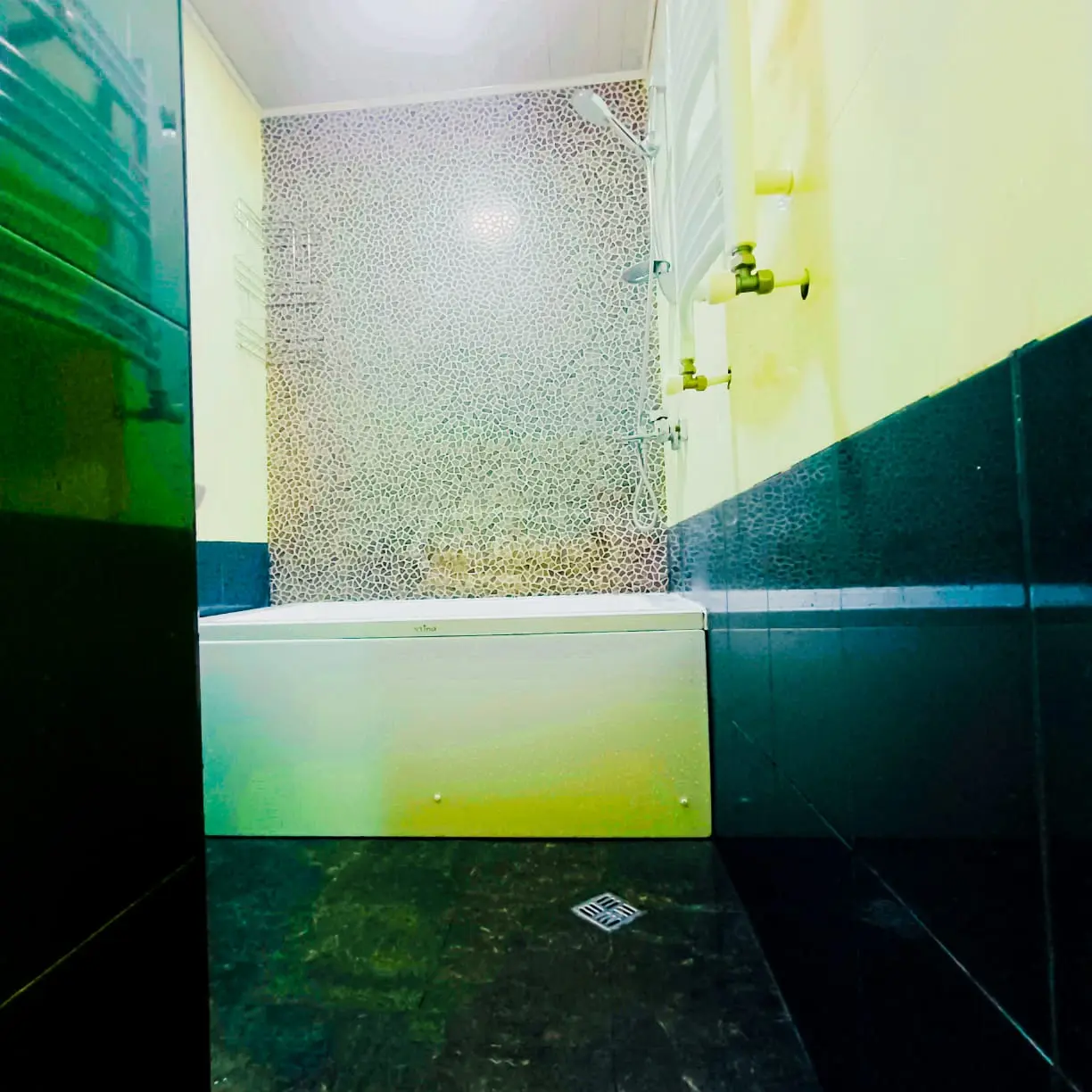 Daily Rent 3 Room Apartment Chughuretshi, 12 of 12