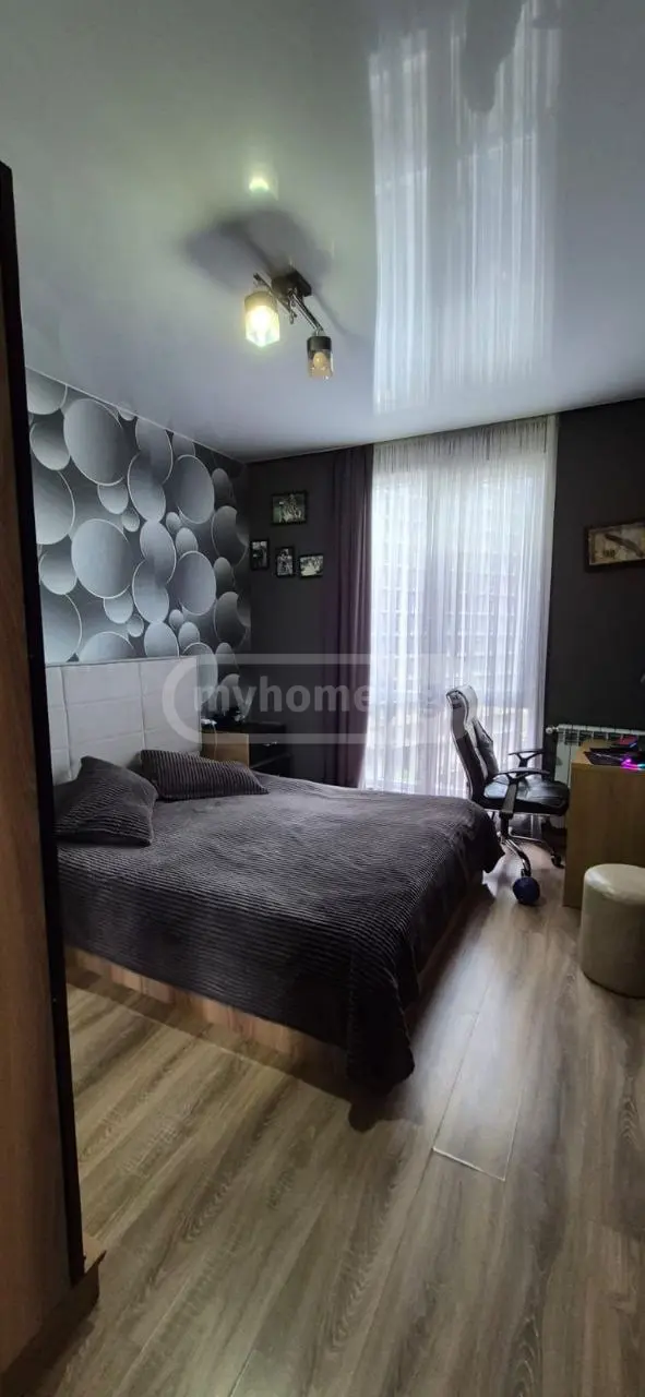 For Sale 4 Room Apartment view 5