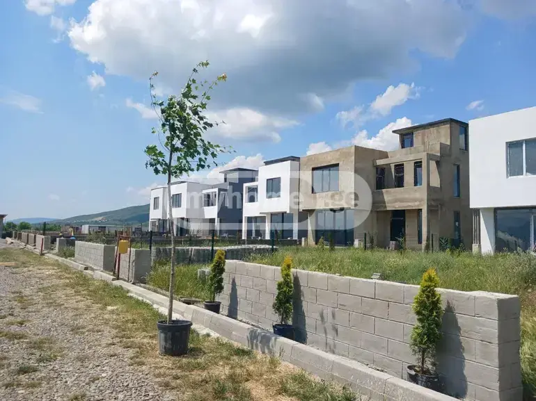 For Sale 4 Room Private House Mtskhetis Munitsipalitetshi view 2
