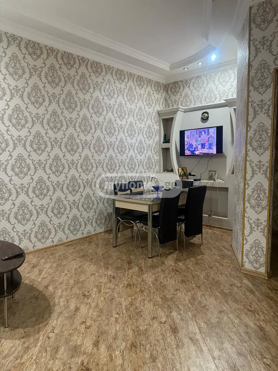 For Rent 3 Room Apartment Kutaisshi view 4