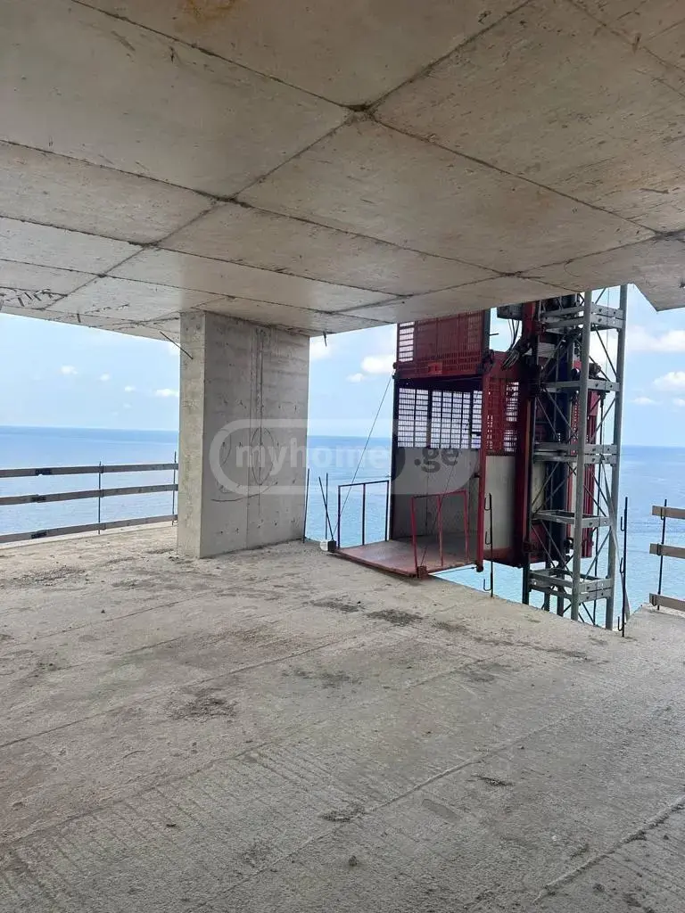 For Sale 2 Room Apartment view 3