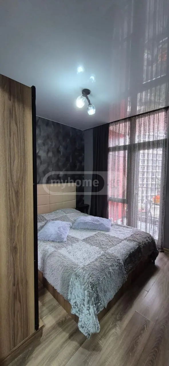 For Sale 4 Room Apartment view 3