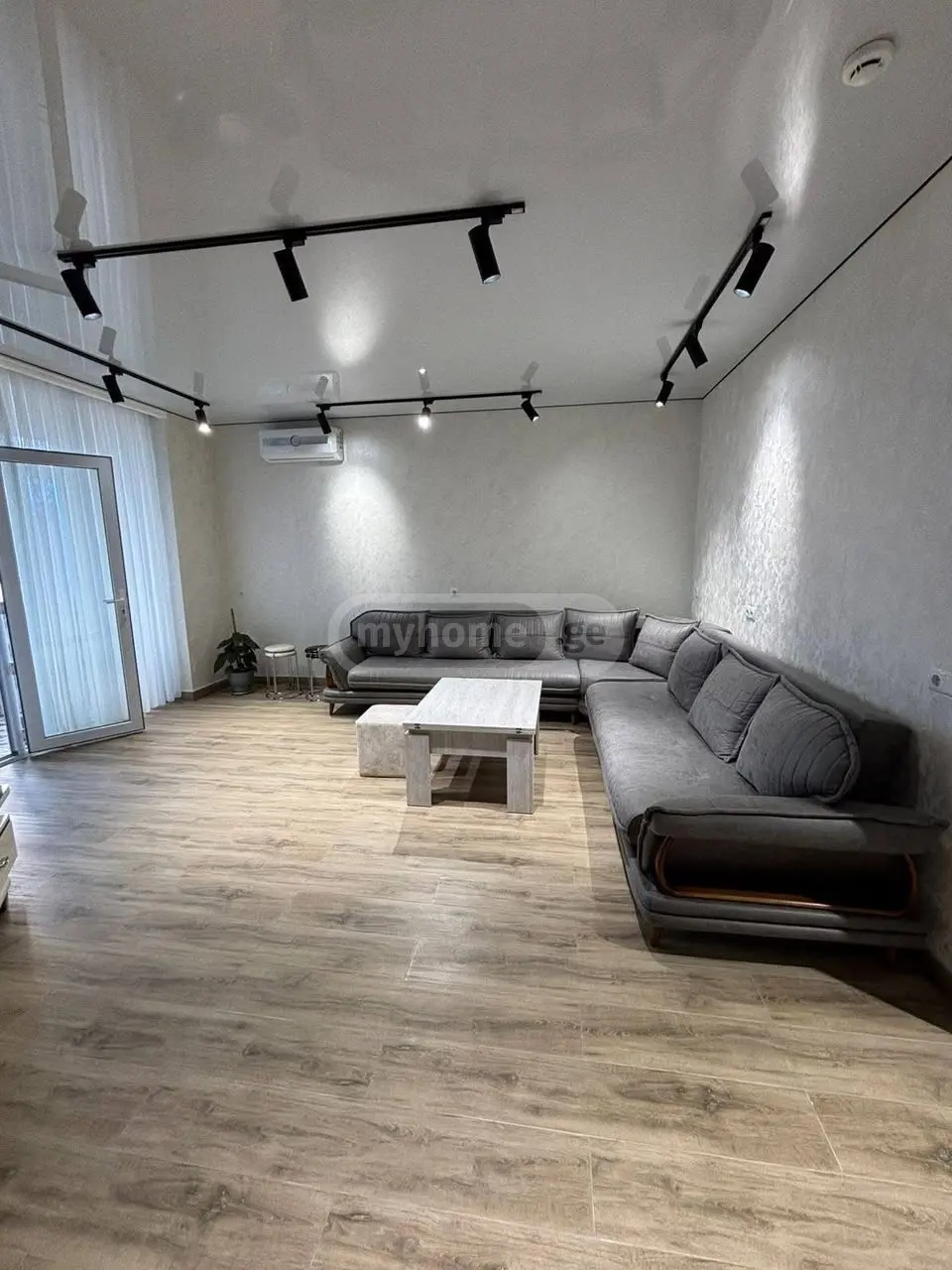 Аренда 3-комната Квартира view 3