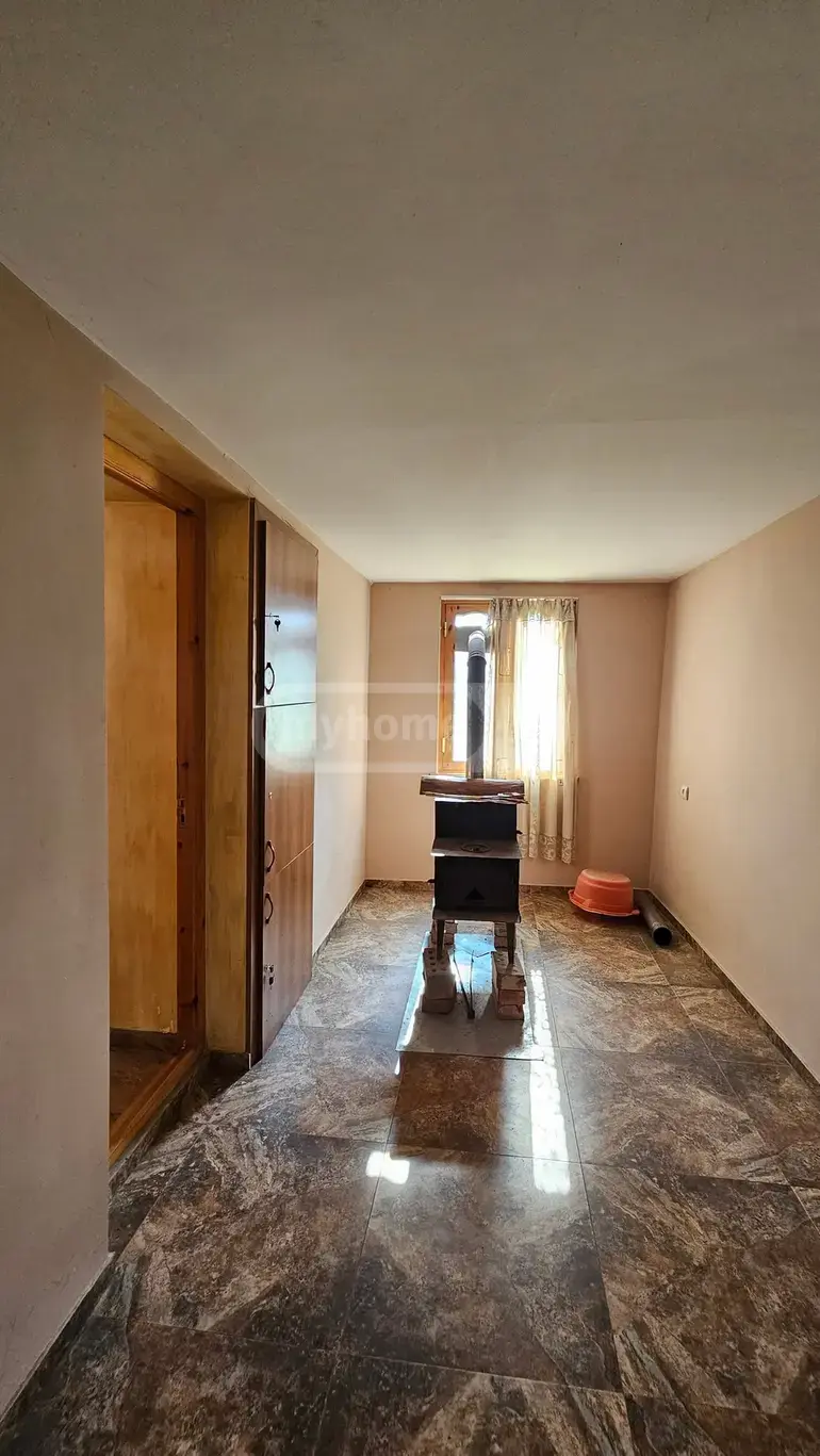 For Sale 8 Room Private House Gorshi view 21