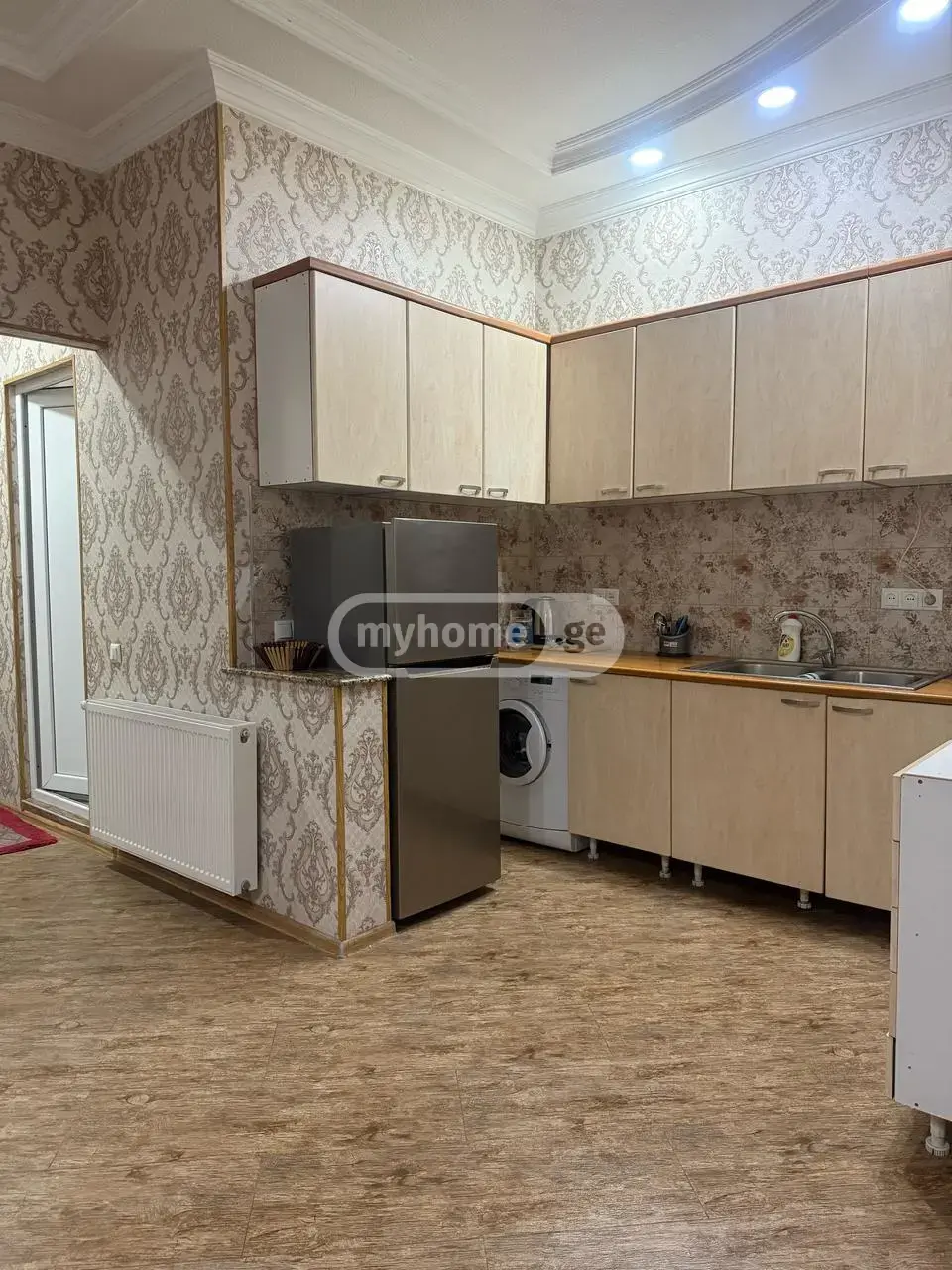 For Rent 3 Room Apartment Kutaisshi view 1