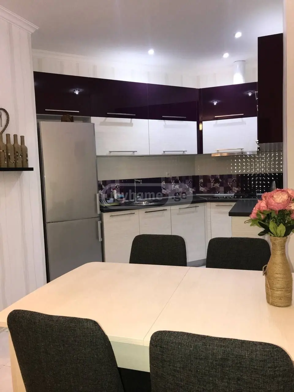 For Sale 2 Room Apartment view 2