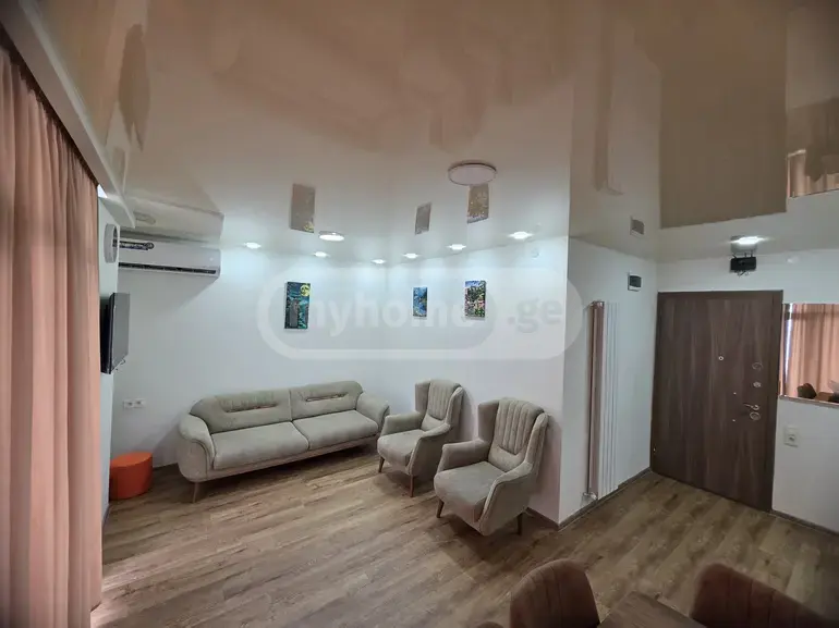 For Rent 3 Room Apartment view 2