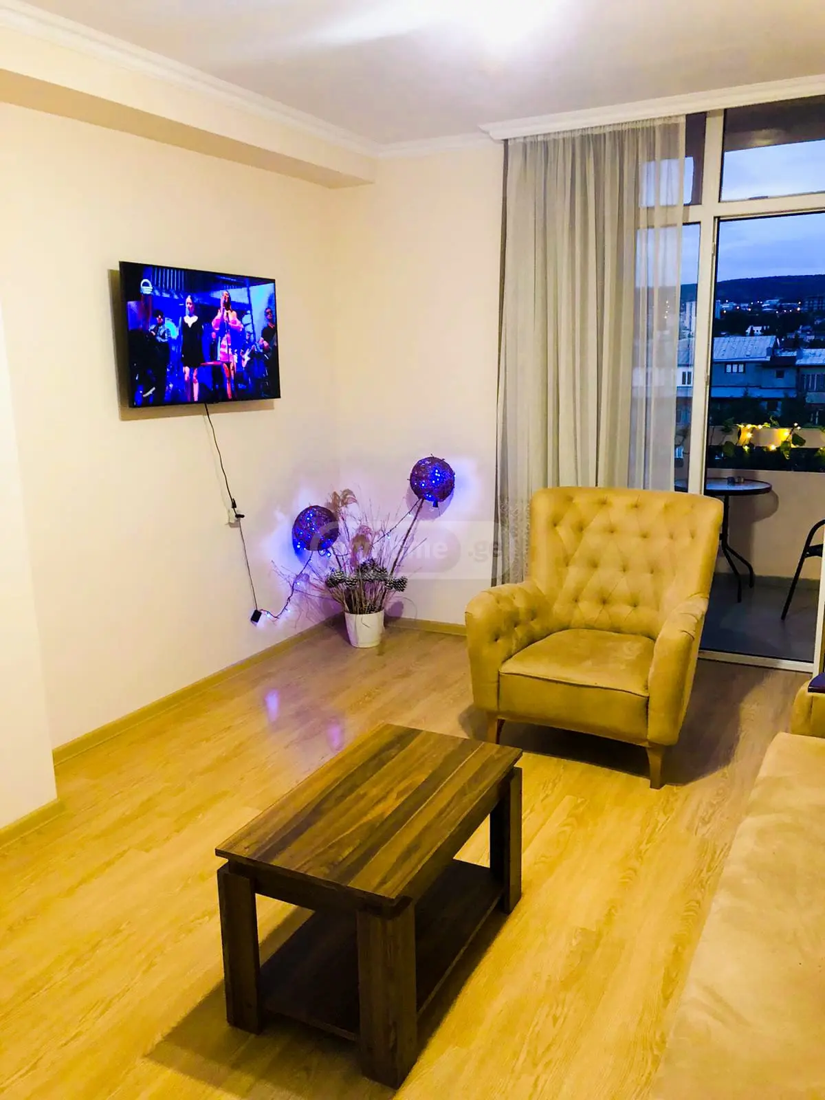 Daily Rent 3 Room Apartment Chughuretshi, 10 of 12