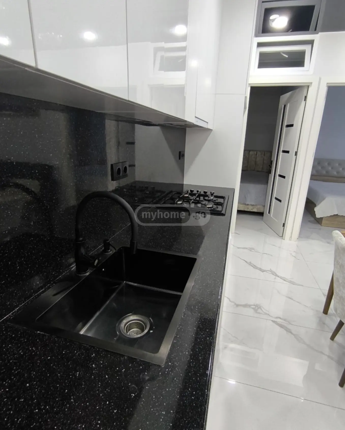 For Rent 4 Room Apartment view 15