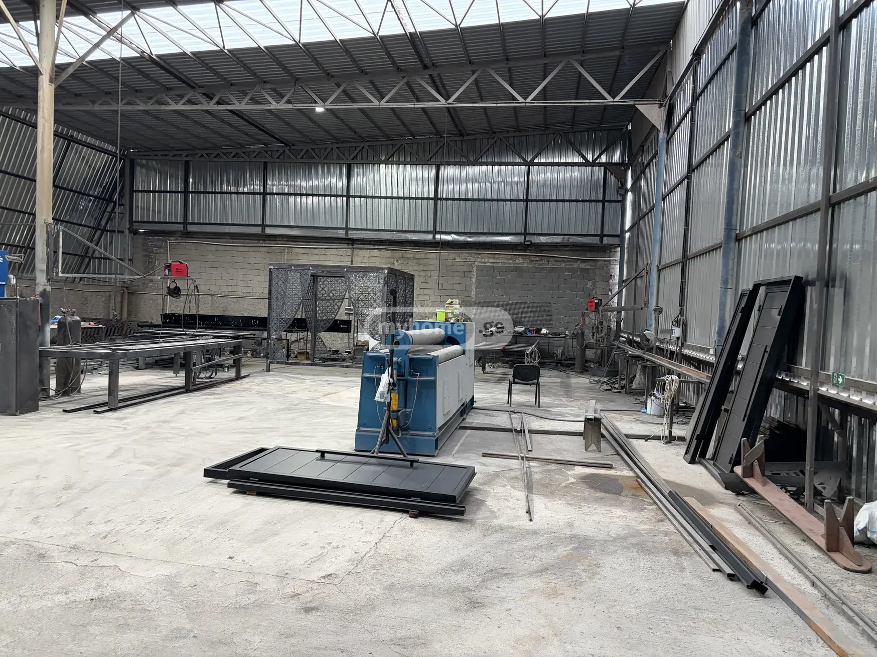 For Rent Universaluri Commercial Space Dighmis Masivshi view 3