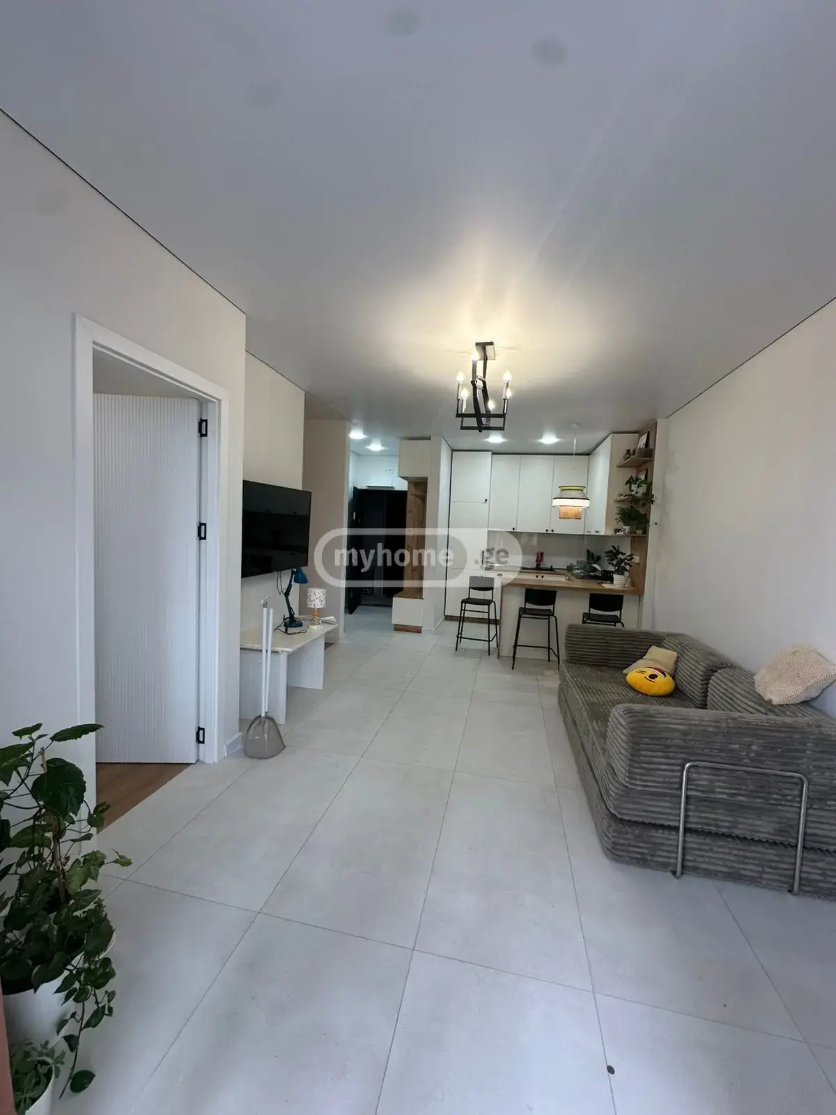 For Sale 3 Room Apartment view 3