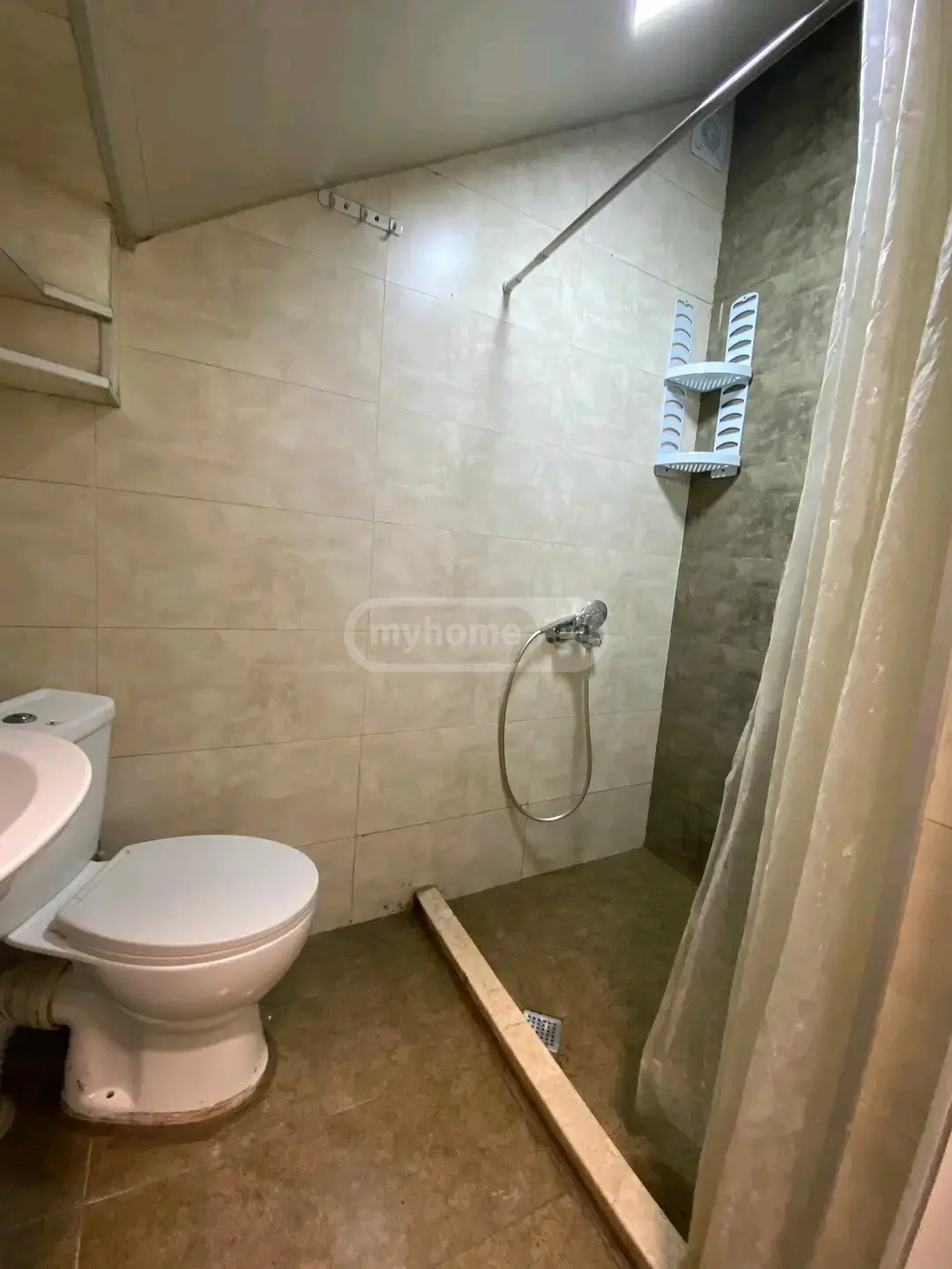 Daily Rent 1 Room Sastumro view 7