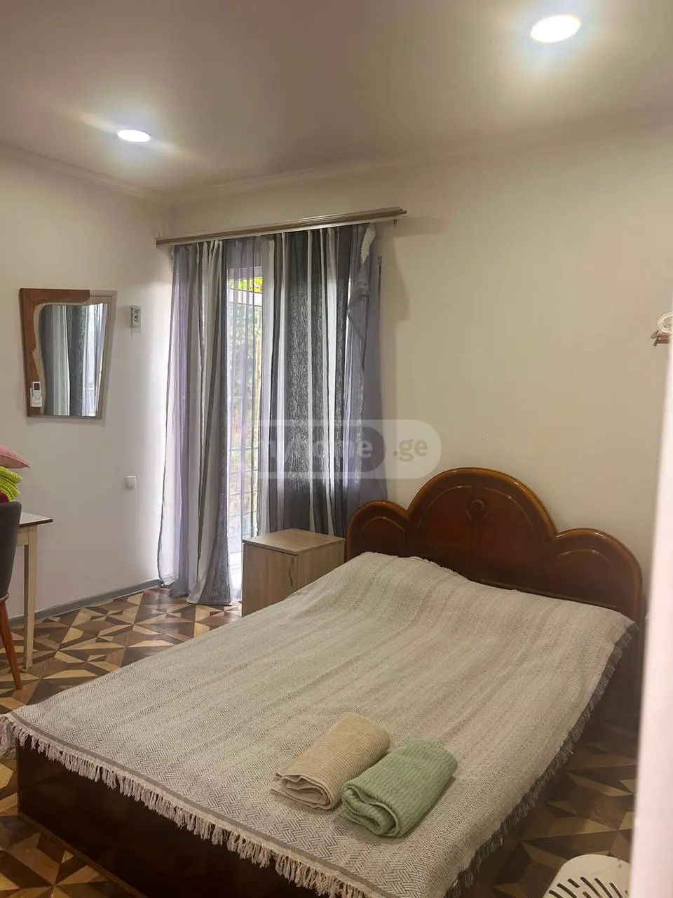 For Rent 1 Room Apartment view 3