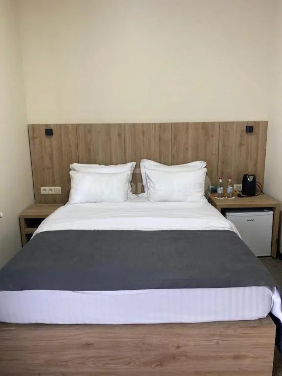 For Rent 10+ Room Sastumro Kojorshi view 3