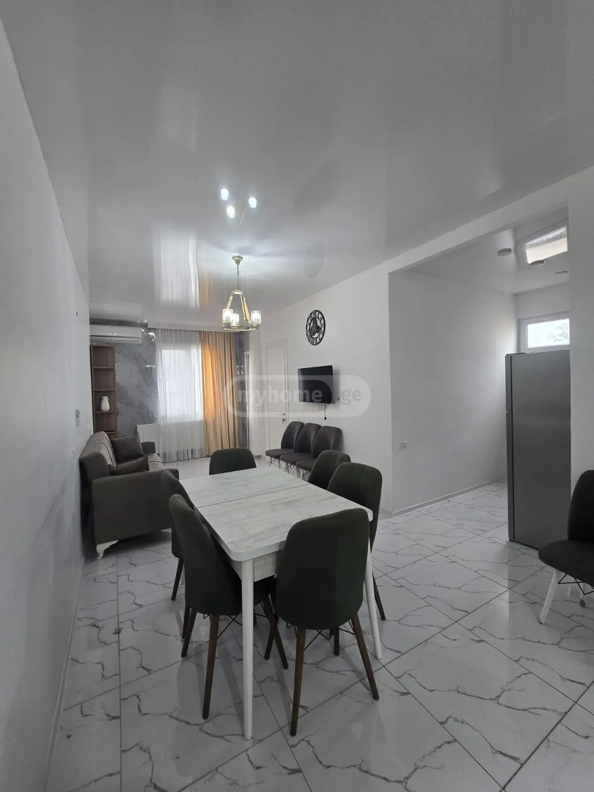 For Rent 2 Room Apartment view 1