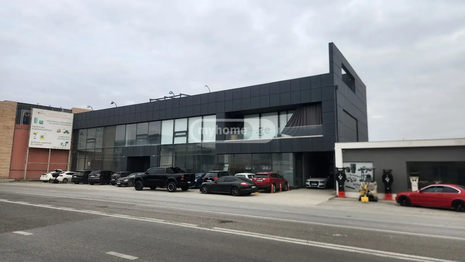 For Rent Saopise Commercial Space Dighmis Masivshi view 9