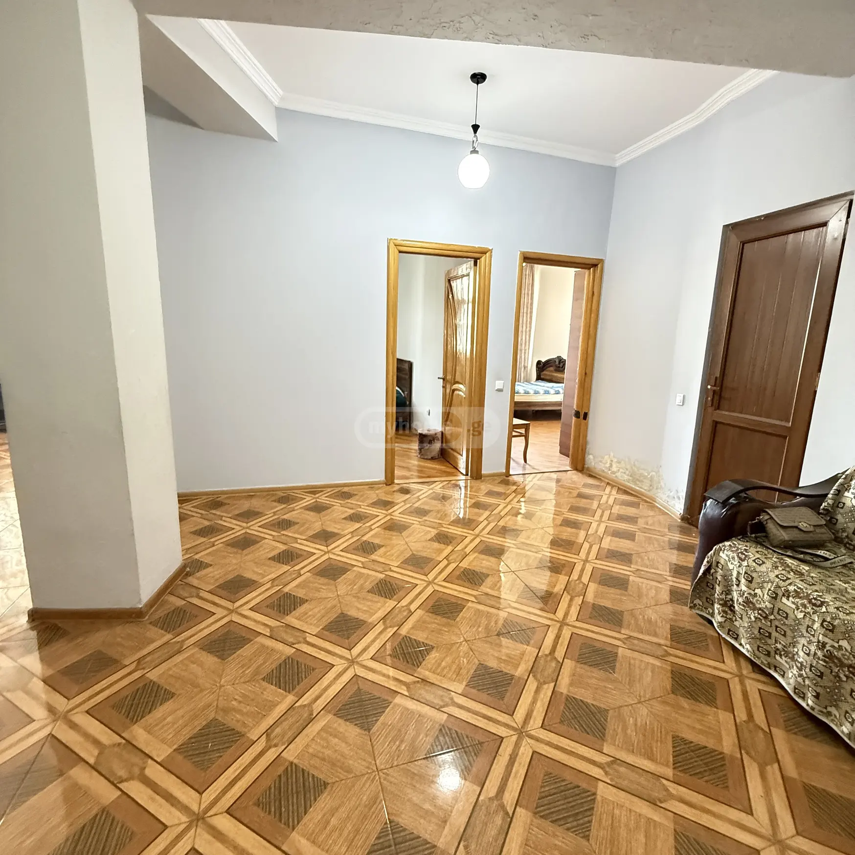 For Sale 3 Room Apartment Kutaisshi view 5