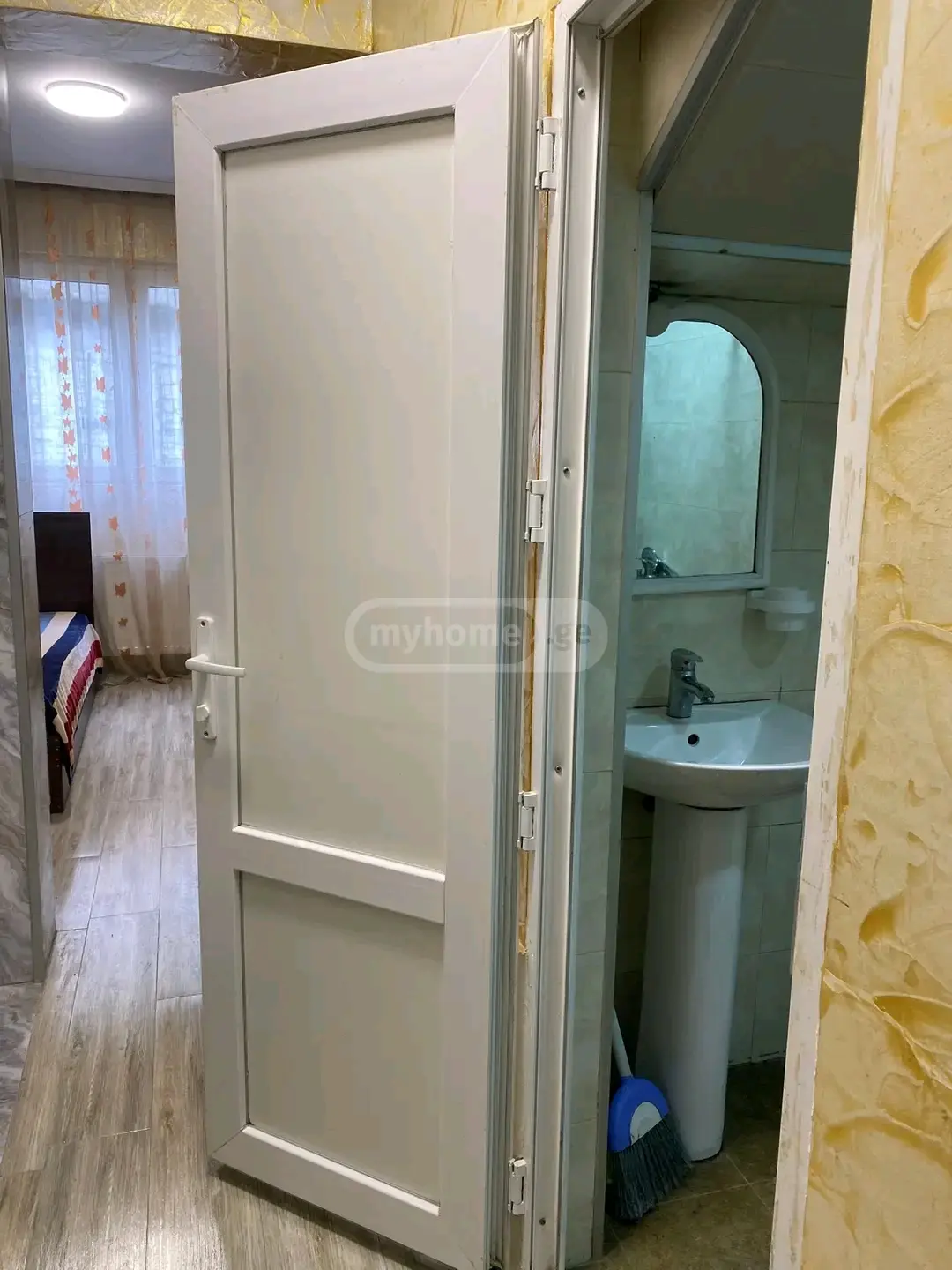 Daily Rent 1 Room Sastumro view 8