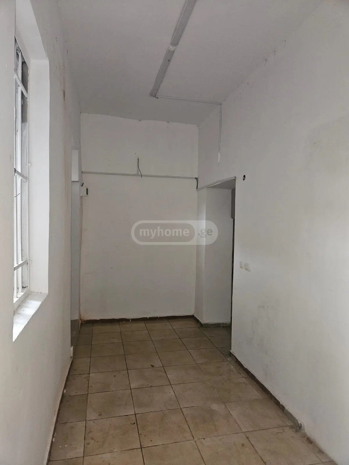 For Rent Universaluri Commercial Space Senakshi view 9