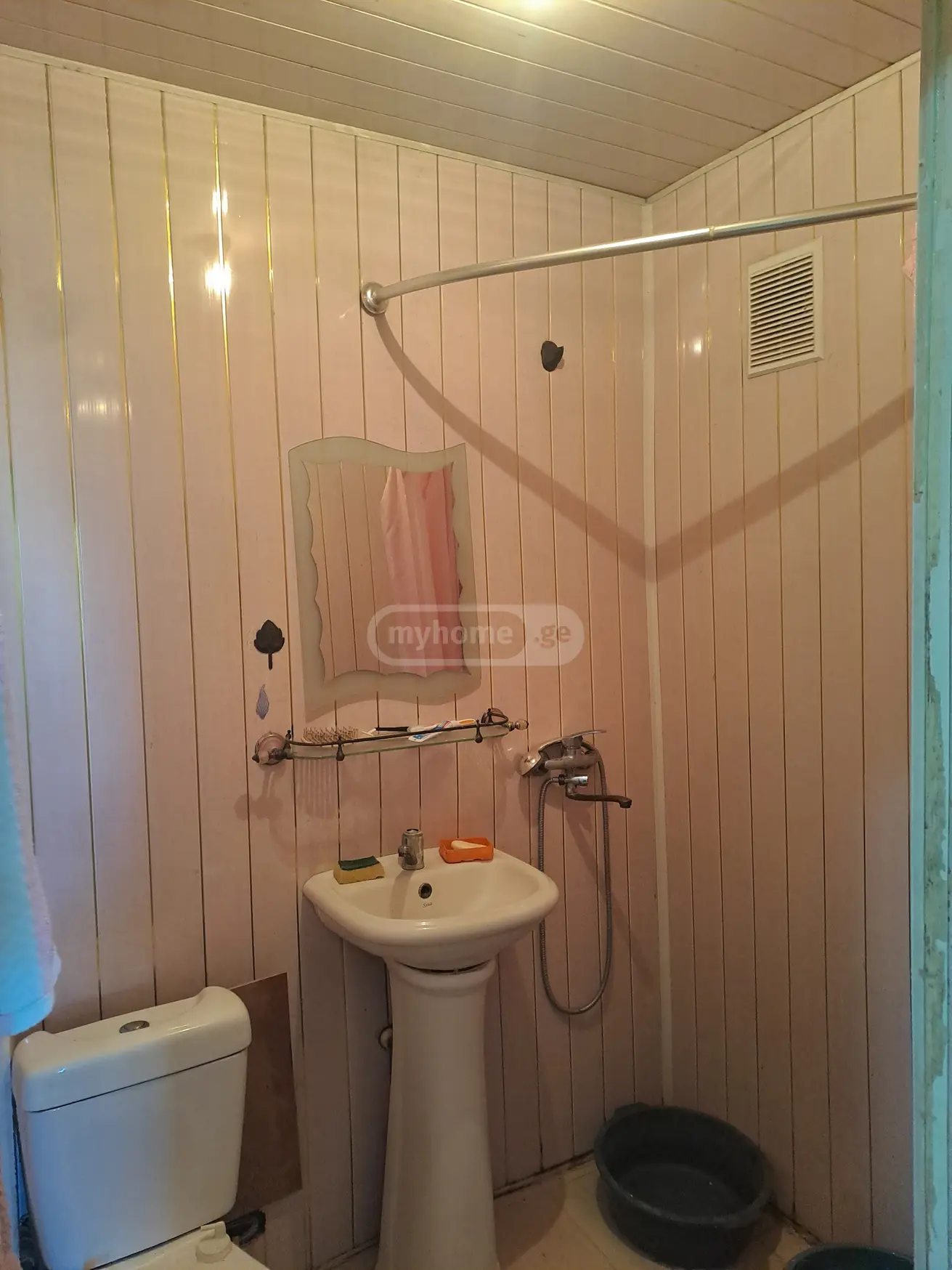 For Sale 1 Room Apartment Kutaisshi view 4