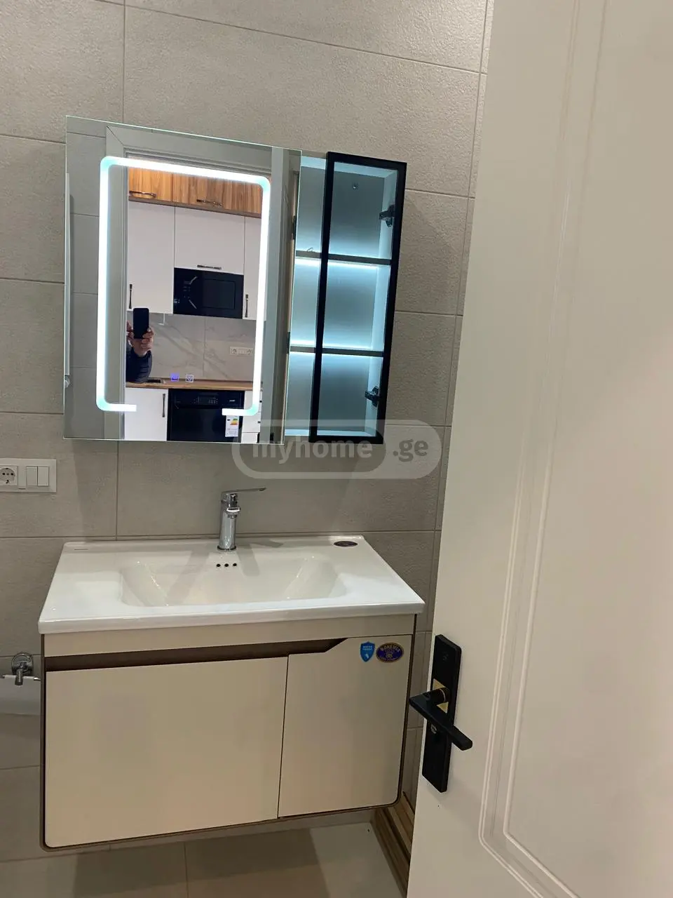 For Rent 3 Room Apartment, 7 of 12