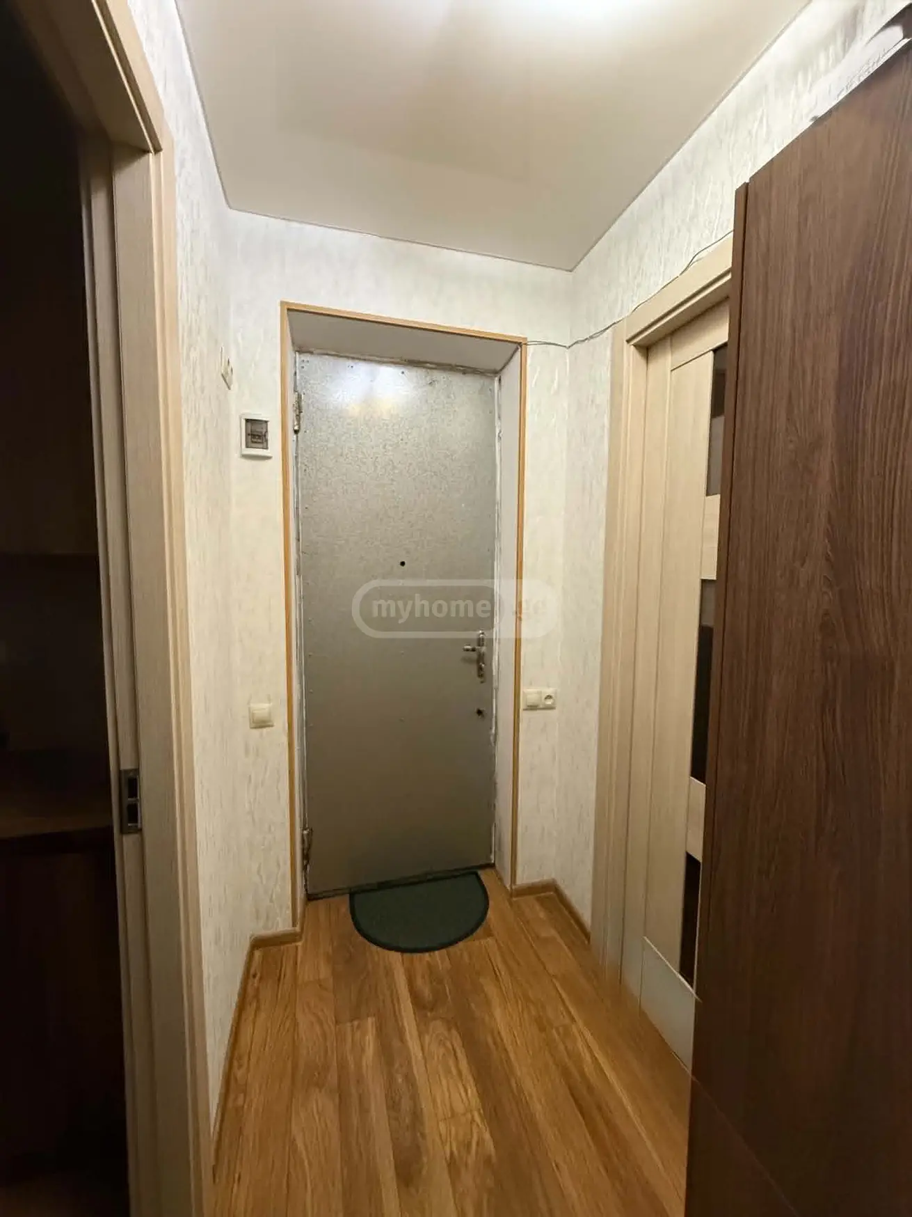 For Sale 3 Room Apartment Gorshi view 8