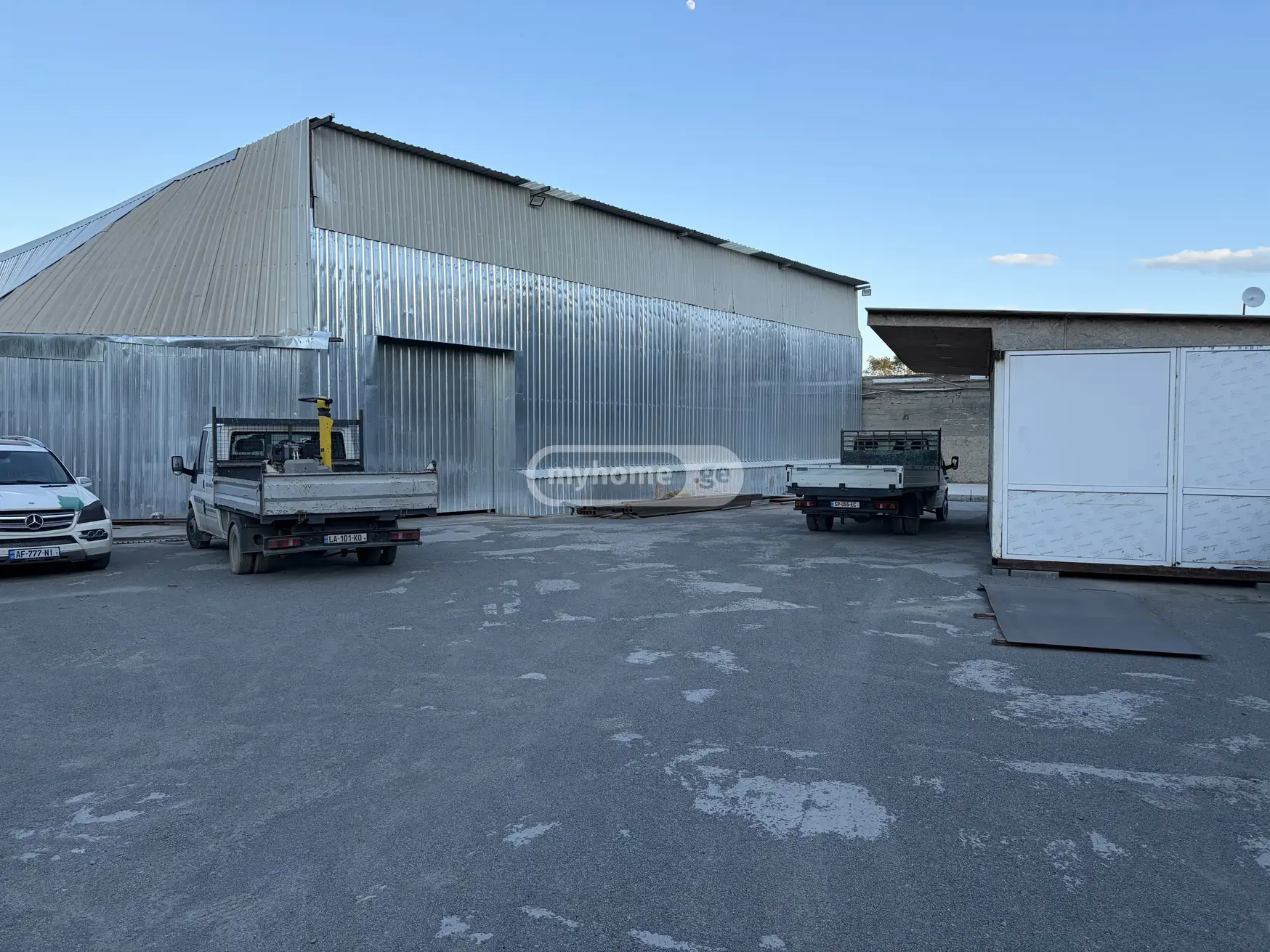 For Rent Universaluri Commercial Space Dighmis Masivshi view 4