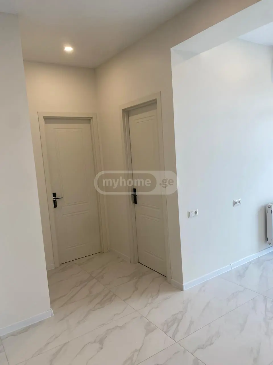For Rent 3 Room Apartment, 6 of 12