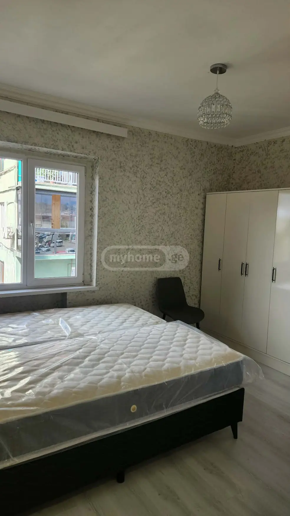 For Rent 4 Room Apartment view 2