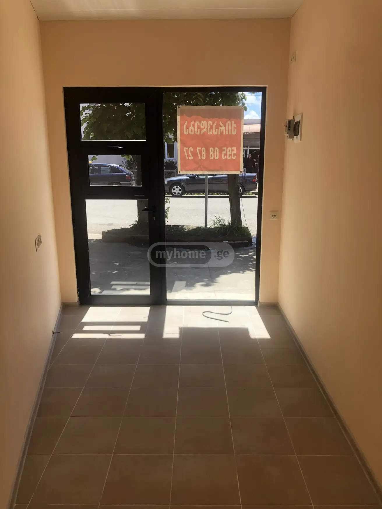 For Rent Universaluri Commercial Space Senakshi view 3