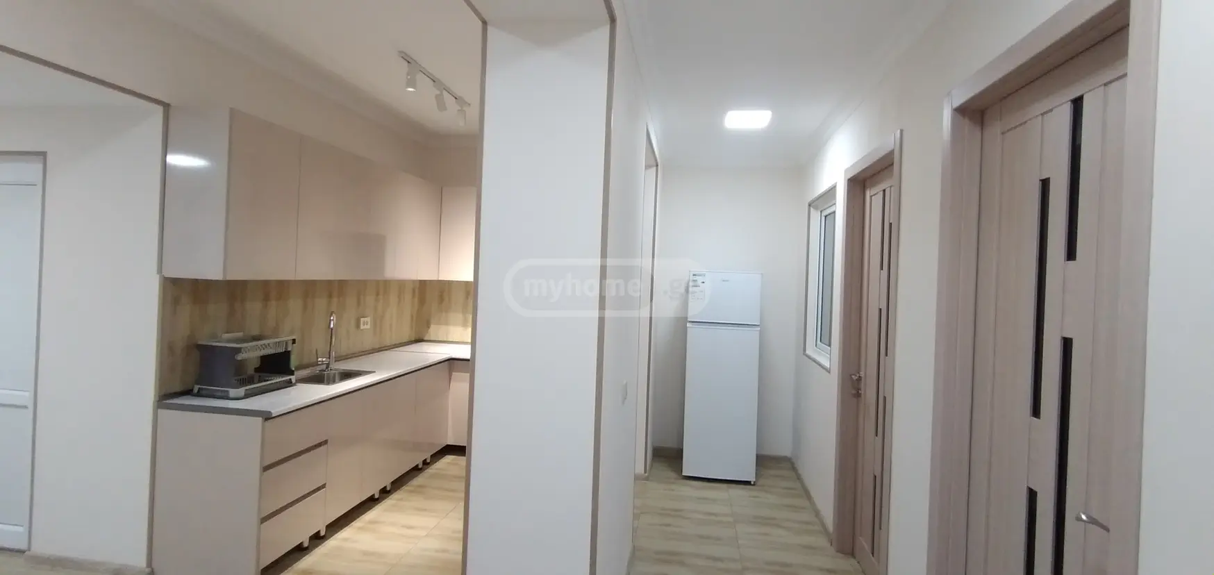 For Sale 3 Room Apartment Qvarelshi view 9