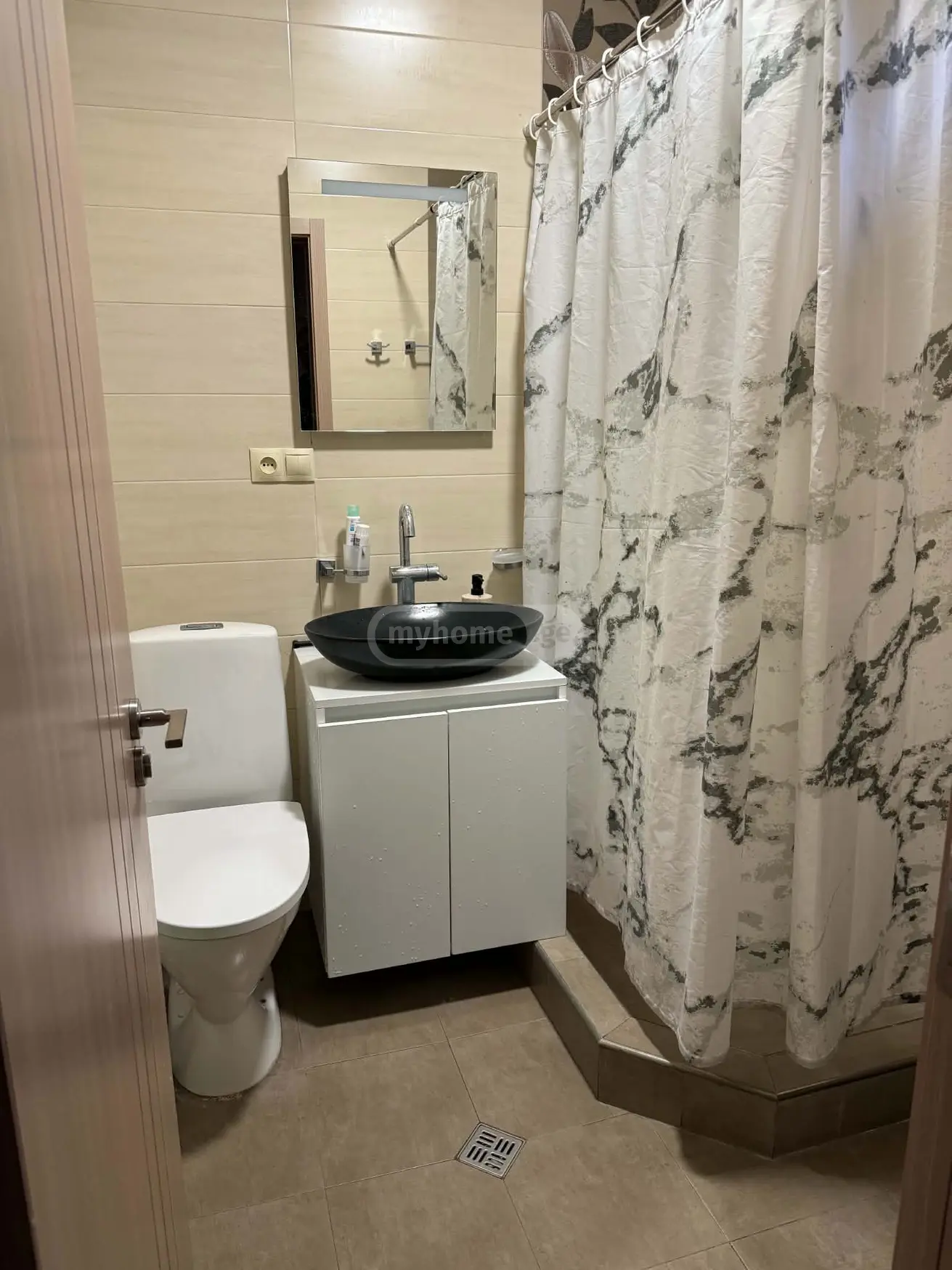For Sale 3 Room Apartment Gorshi view 7