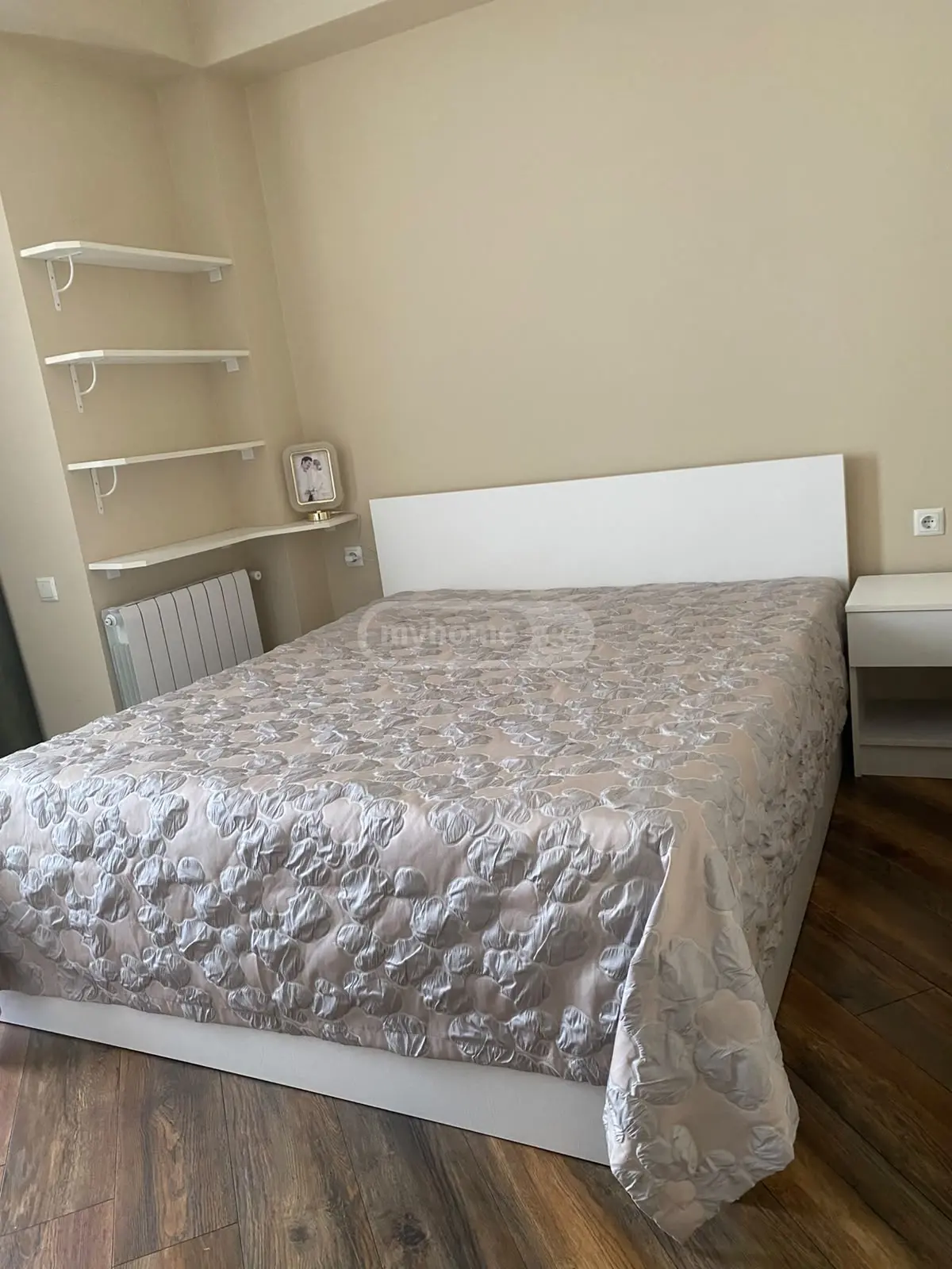 For Rent 2 Room Apartment, 2 of 12