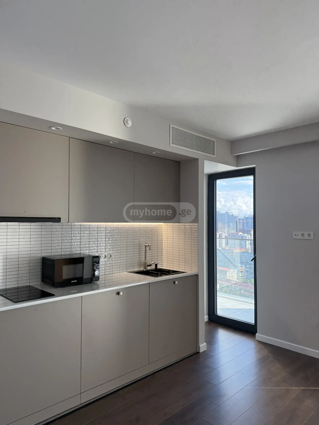 For Sale 1 Room Sastumro view 3