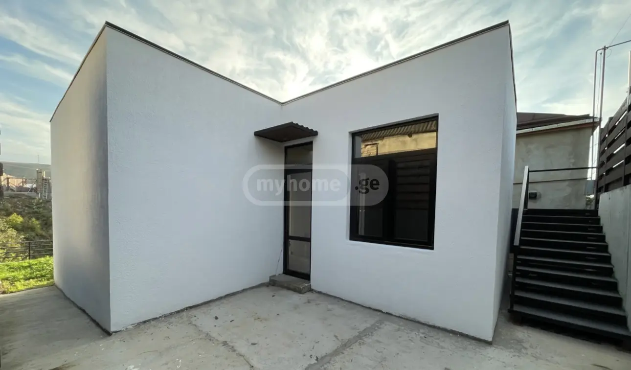 For Sale 3 Room Private House Mukhianshi, 2 of 10