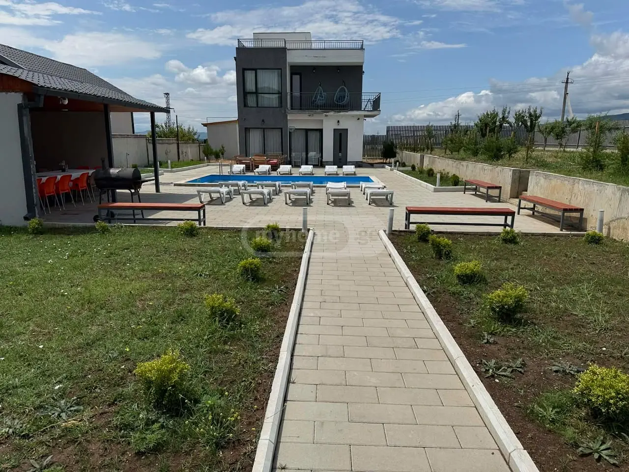 Daily Rent 5 Room Private House Mtskhetis Munitsipalitetshi view 1