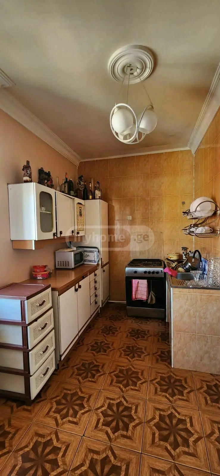 Продажа 6-комната Квартира view 8