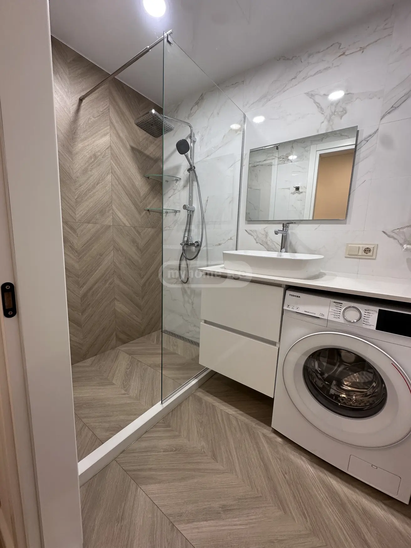 For Rent 1 Room Apartment, 9 of 12