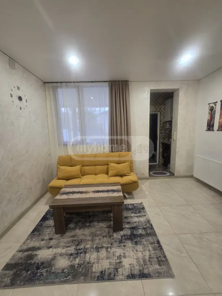 For Rent 2 Room Apartment view 4